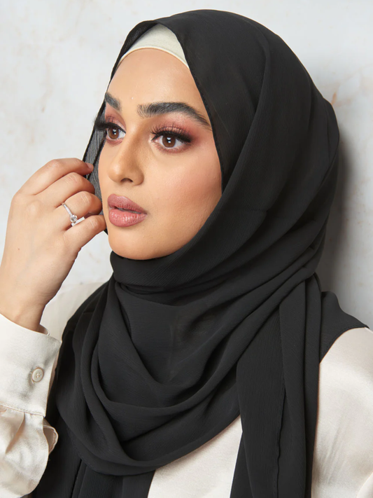 Verona Black Crinkle Hijab