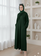 عباءة مفتوحة من الأمام بجيبين