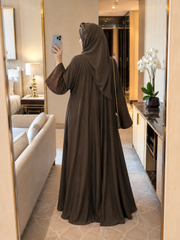 Calligraphy Abaya - Walnut Brown