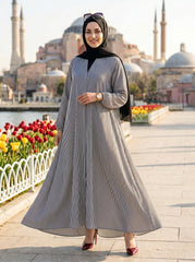 Printed Abaya - Black & White