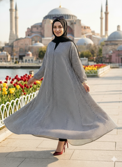 Printed Abaya - Black & White
